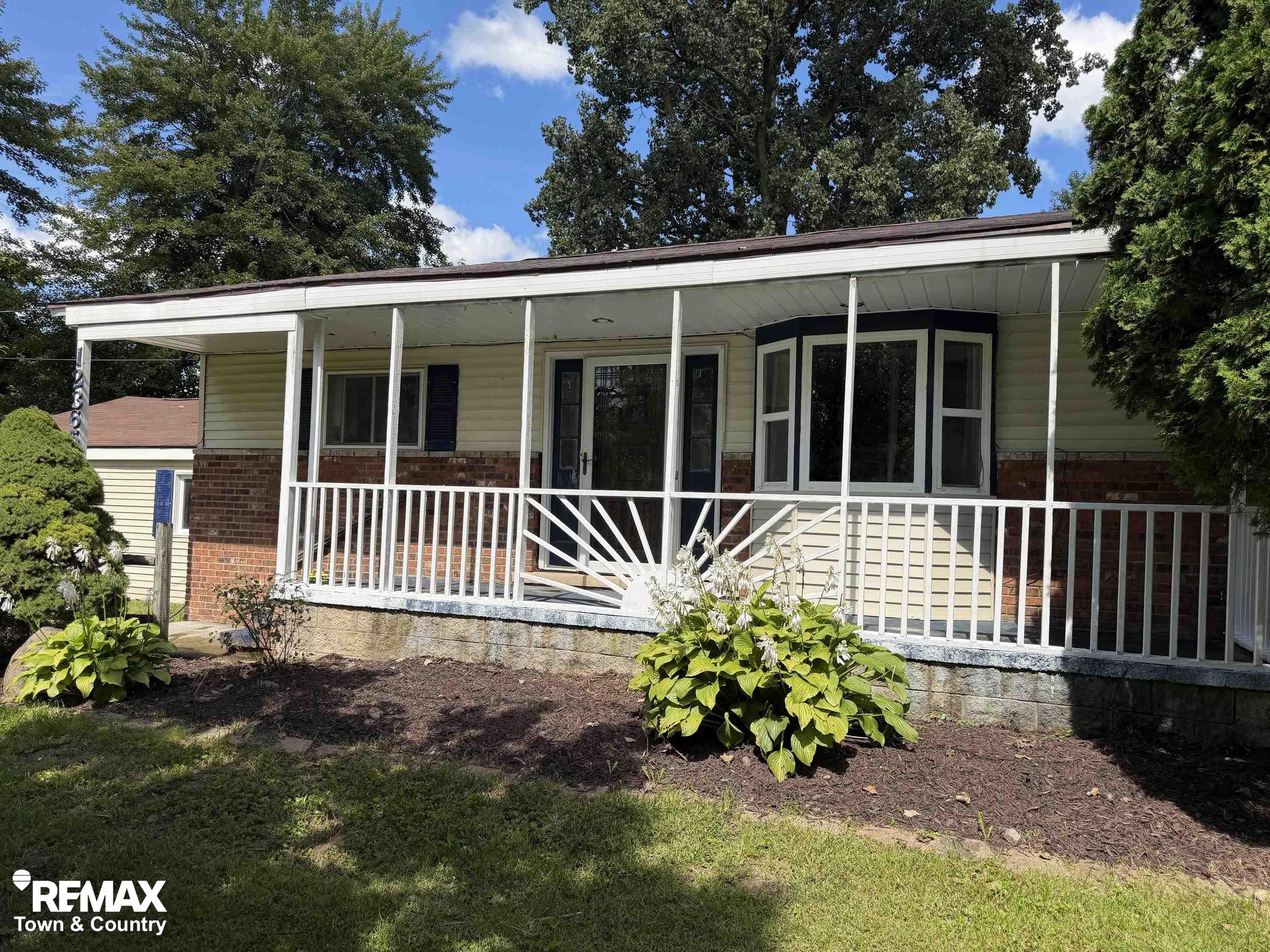 12365 Burt Road, Birch Run MI 48415 photo 1