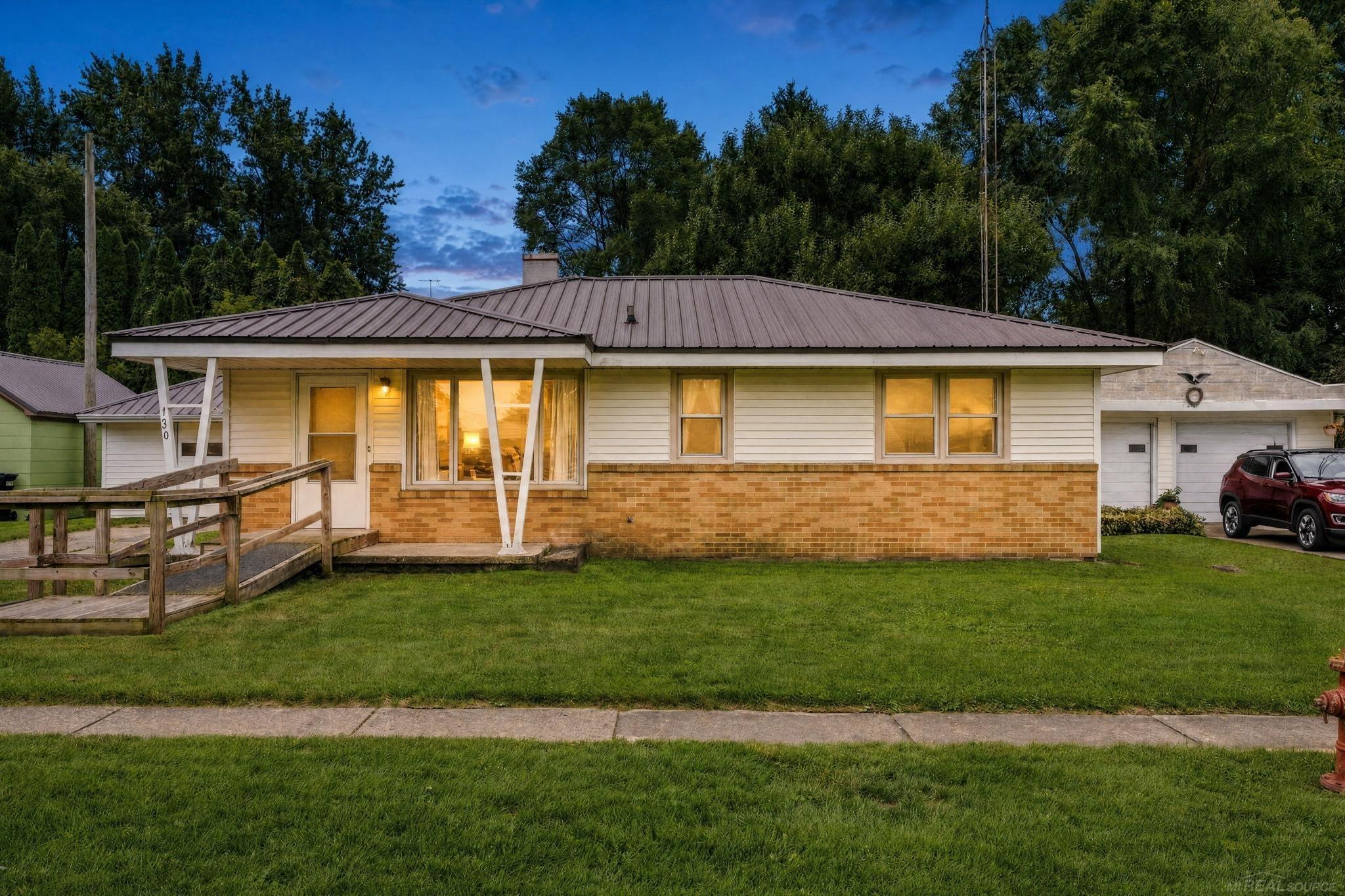 130 Gaige Street, Croswell MI 48422 photo 1