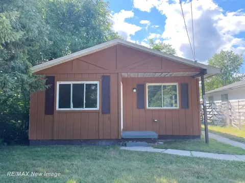 417 S 19th Street, Saginaw MI 48601 photo 2
