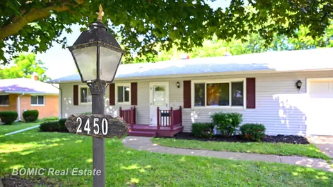2450 Yellowstone Street, Saginaw MI 48603 photo 3