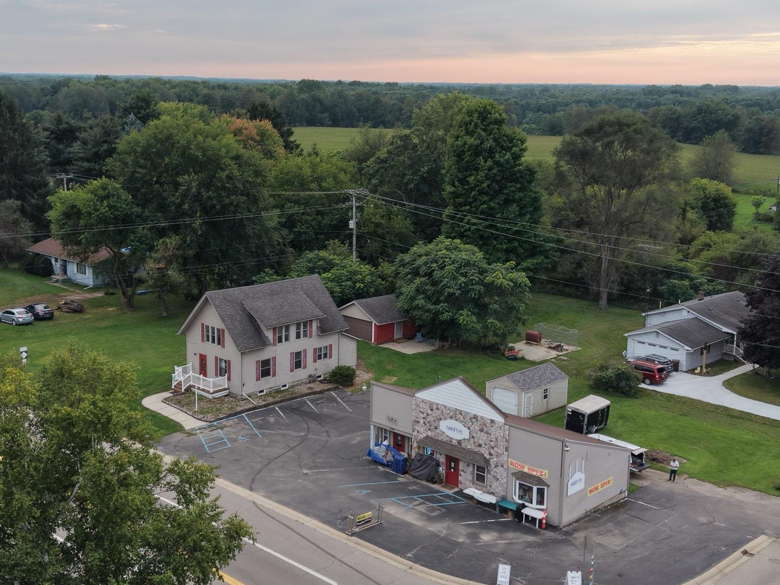 7008 & 7010 S M52 Highway, Owosso MI 48867 photo 1
