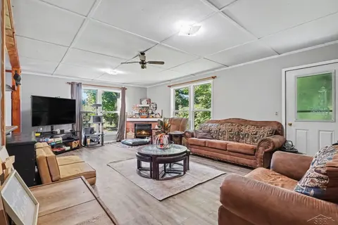 3714 N Finley Lake Avenue, Harrison MI 48625 photo 4