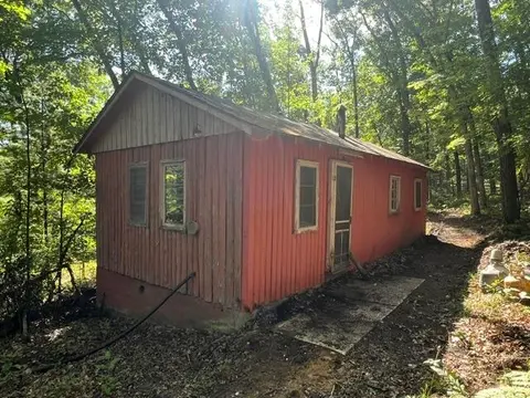 302 Burns Road, Harrison MI 48625 photo 2