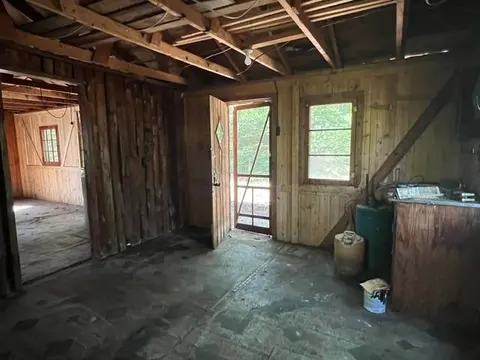 302 Burns Road, Harrison MI 48625 photo 5