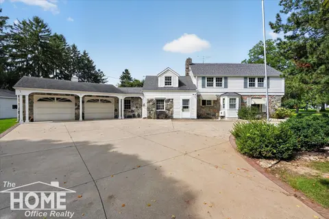 4850 Newburg Road, Bancroft MI 48414 photo 3