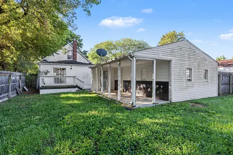 1826 Gilbert Street, Saginaw MI 48602 photo 3