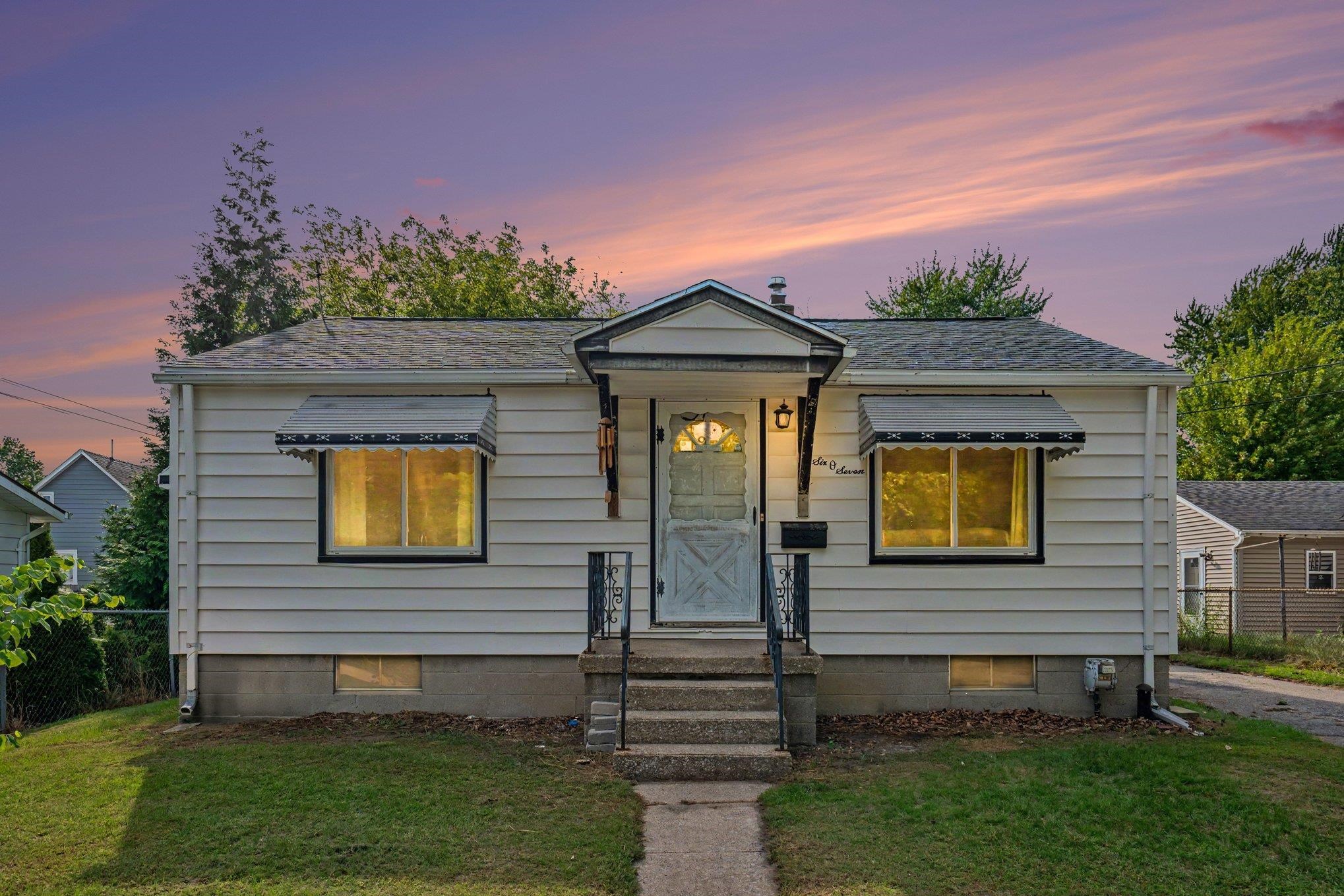 607 N Sophia Street, Bay City MI 48706 photo 1