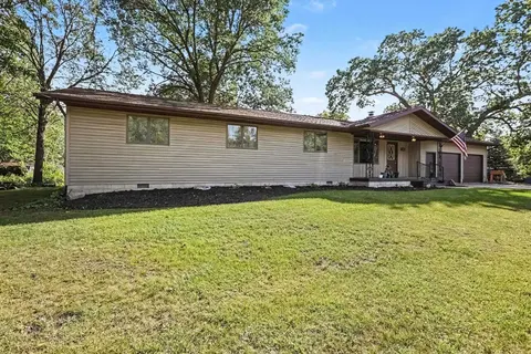 1888 E Erickson Road, Pinconning MI 48650 photo 2