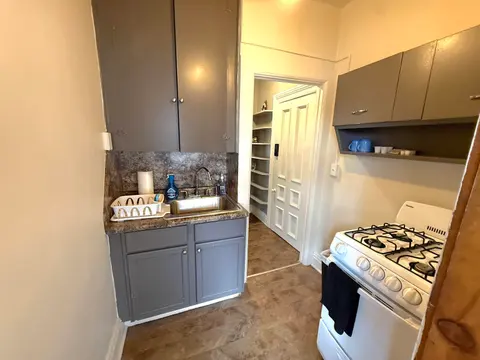 701 Center #15 Avenue # 15, Bay City MI 48708 photo 4
