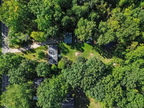 2410 S Loomis Road, Mount Pleasant MI 48858 photo 3