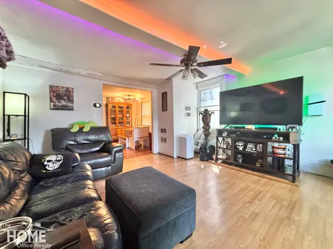 317 S Woodworth Street, Corunna MI 48817 photo 4