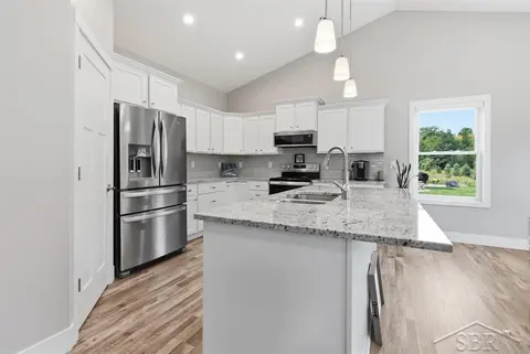 6215 Diamond View, Midland MI 48642 photo 4