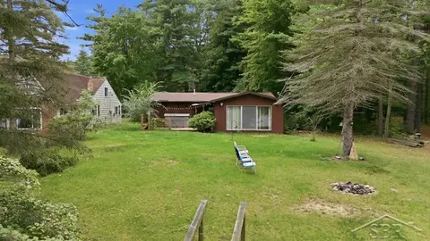 3964 N West River Road, Sanford MI 48657 photo 2