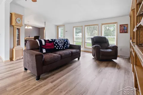 4849 N Skenes Road, Sanford MI 48657 photo 3