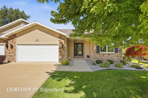 3014 Mackinaw Meadows Drive, Saginaw MI 48603 condo for sale