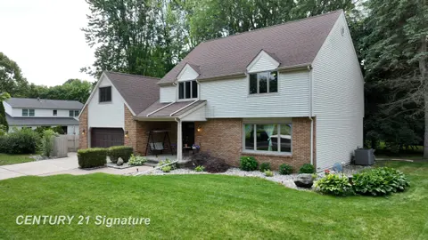 301 Meyfield Lane, Midland MI 48642 home for sale