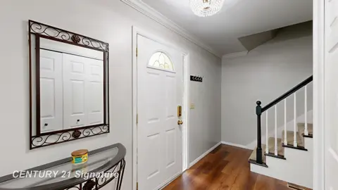 301 Meyfield Lane, Midland MI 48642 photo 5