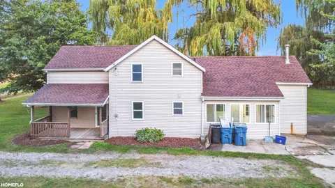 2818 E Brooks Road, Midland MI 48623 photo 2
