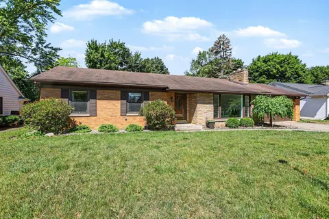 1449 Lathrup Avenue, Saginaw MI 48638 photo 2