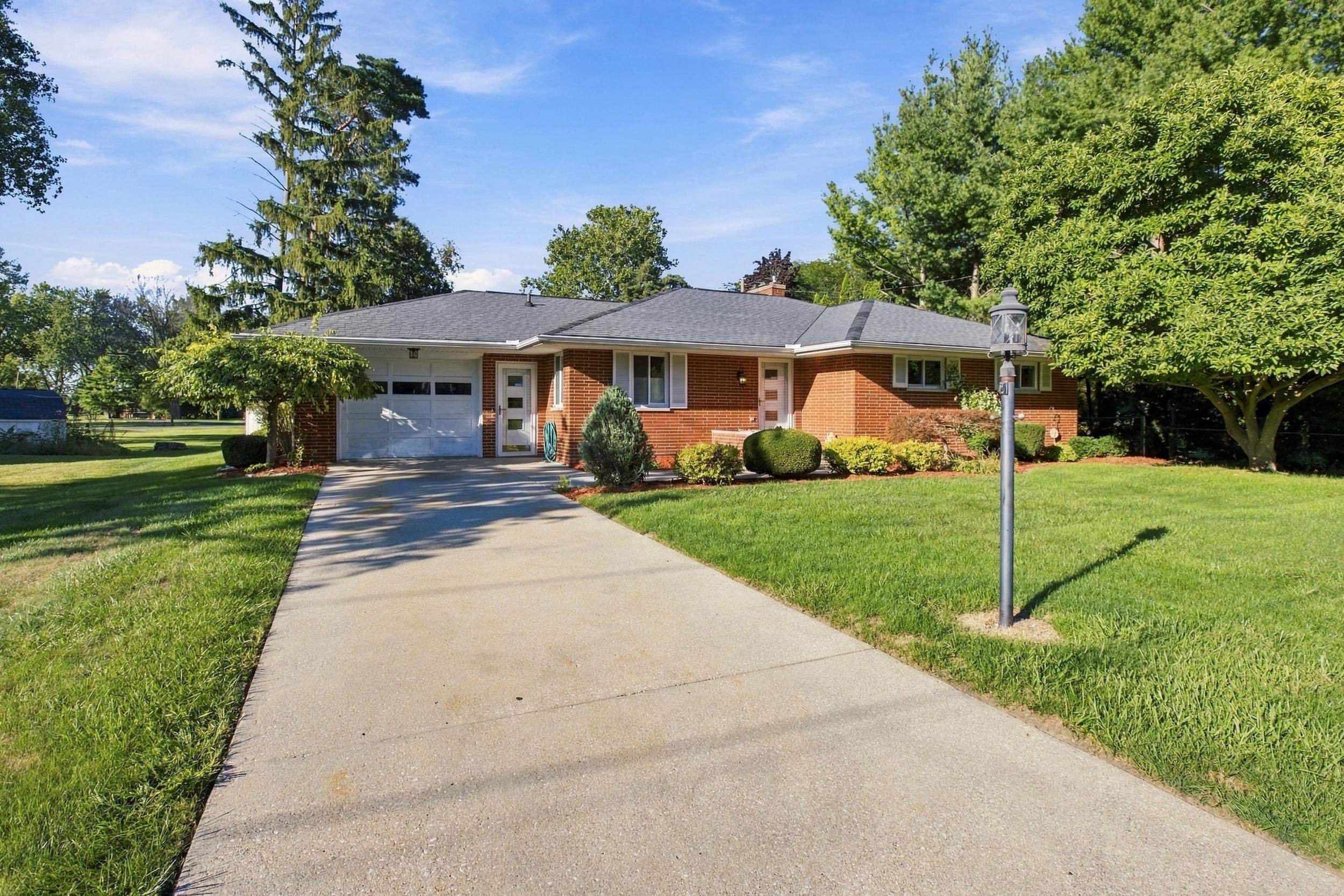 4560 Jameson Street, Saginaw MI 48638 photo 1