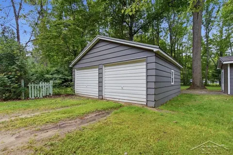 4305 Anderson Drive, Beaverton MI 48612 photo 2