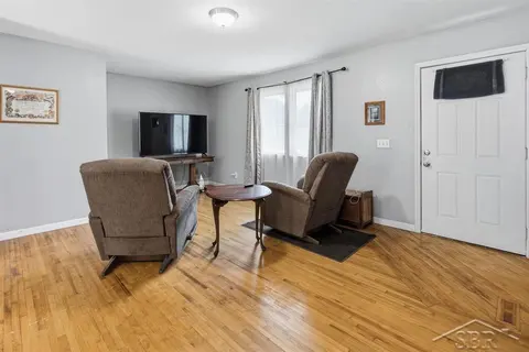 1753 Airway Drive, Mount Pleasant MI 48858 photo 3