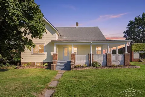20 W Hotchkiss Road, Bay City MI 48706 home for sale