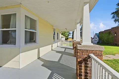 20 W Hotchkiss Road, Bay City MI 48706 photo 3