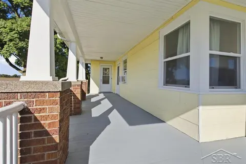 20 W Hotchkiss Road, Bay City MI 48706 photo 4