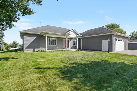 5871 Sandy Drive, Pinconning MI 48650 photo 3
