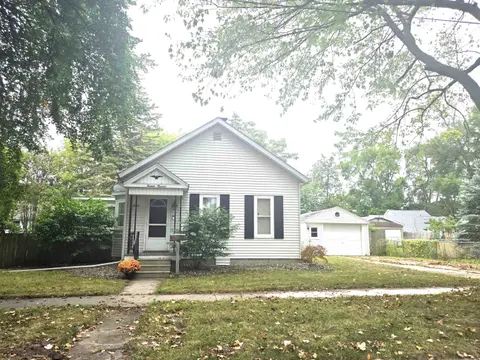 1400 Smith Street, Essexville MI 48732 home for sale