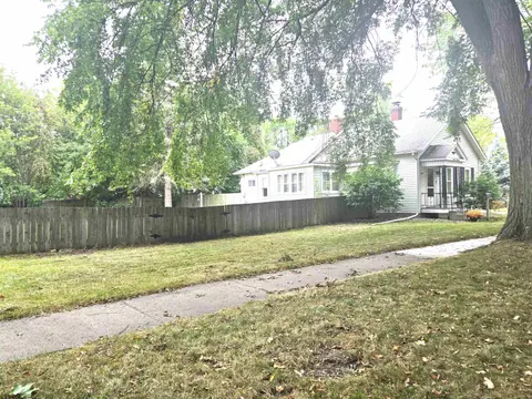 1400 Smith Street, Essexville MI 48732 photo 3
