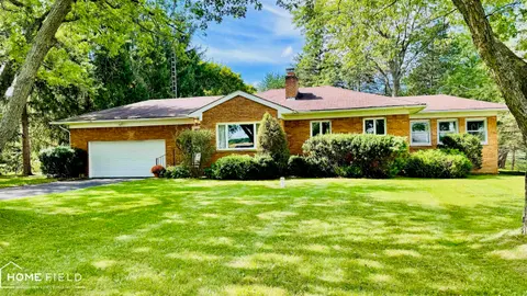 1989 N M-52 Road, Owosso MI 48867 home for sale
