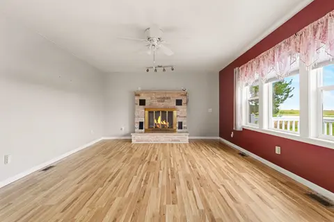 1218 S Tuscola Road, Bay City MI 48708 photo 5