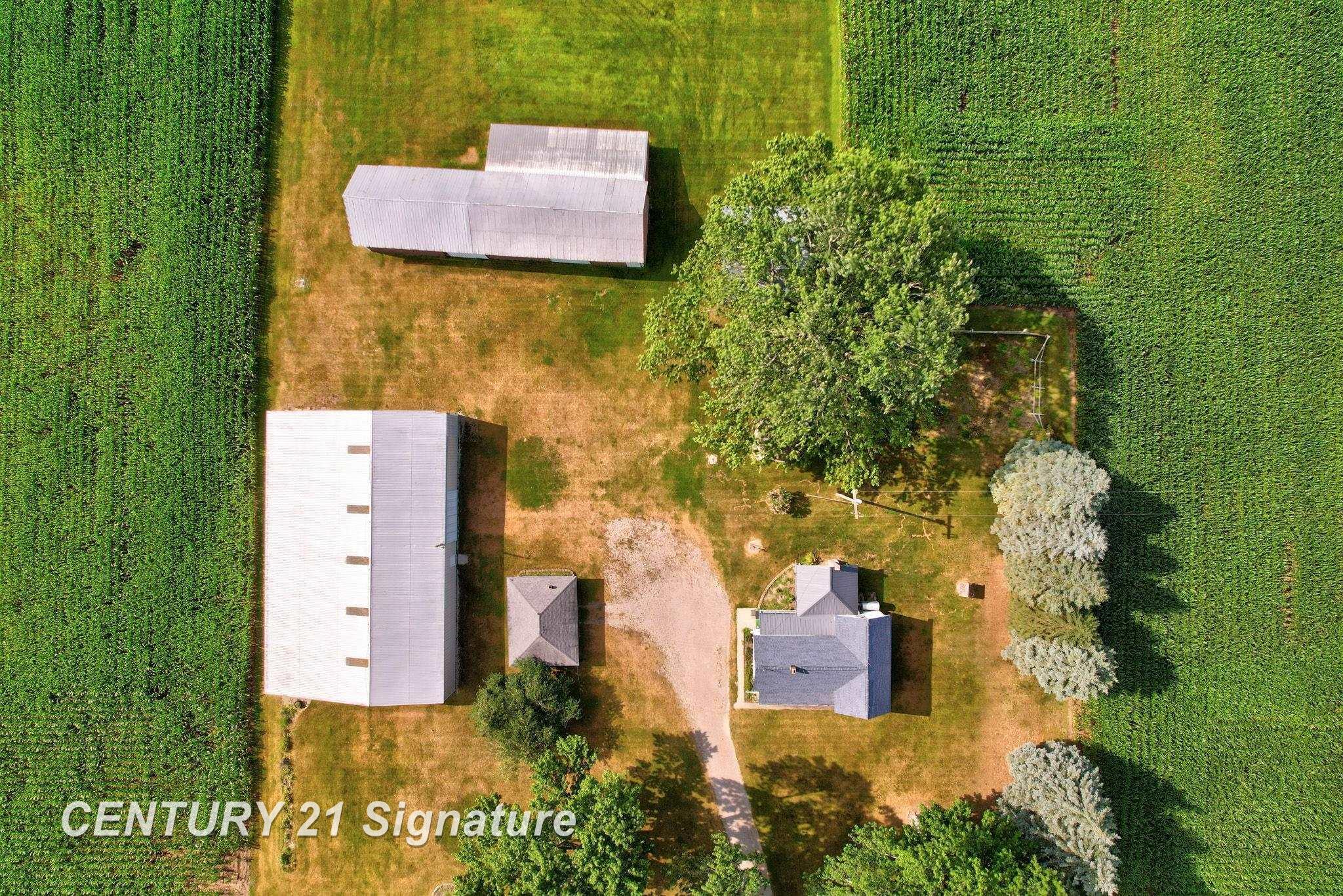 22335 Ederer Road, Merrill MI 48637 photo 1
