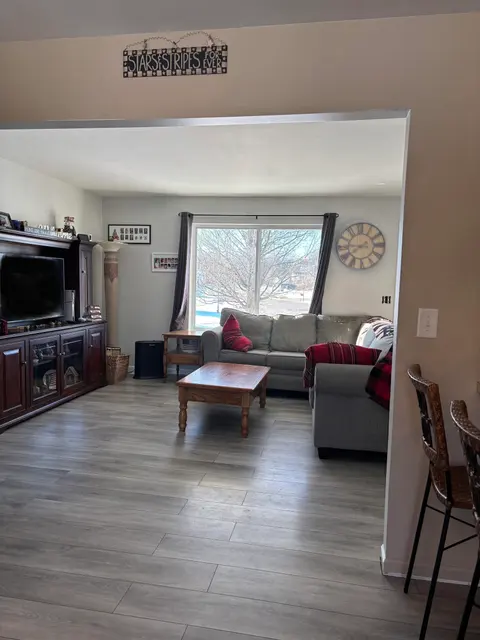 963 King James Court, Vassar MI 48768 photo 5