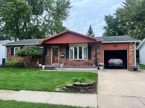 817 Piper Drive, Saginaw MI 48604 home for sale