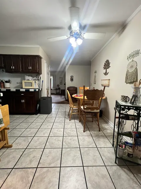 817 Piper Drive, Saginaw MI 48604 photo 5