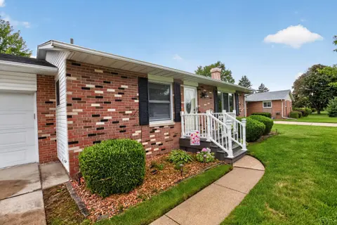 5469 Mary Court, Saginaw MI 48603 photo 3