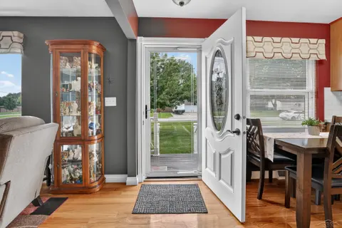 5469 Mary Court, Saginaw MI 48603 photo 4