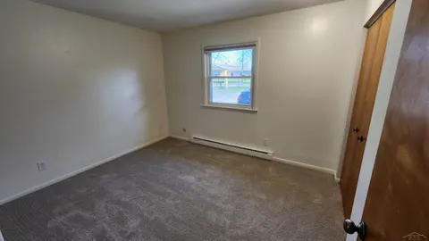 240 W Tuscola Unit 5 Street # 5, Frankenmuth MI 48734 photo 5