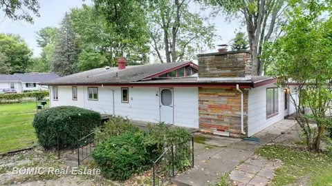 5161 S Washington Road, Saginaw MI 48601 photo 5