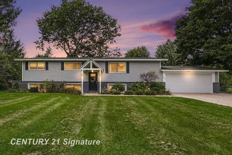 481 N 5 Mile Road Road, Midland MI 48640 home for sale