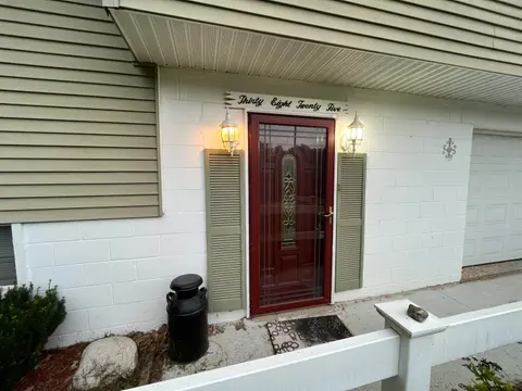 3825 Lapham Drive, Harrison MI 48625 photo 3
