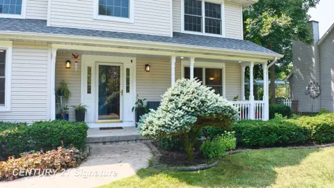 309 Wanetah Drive, Midland MI 48642 photo 2