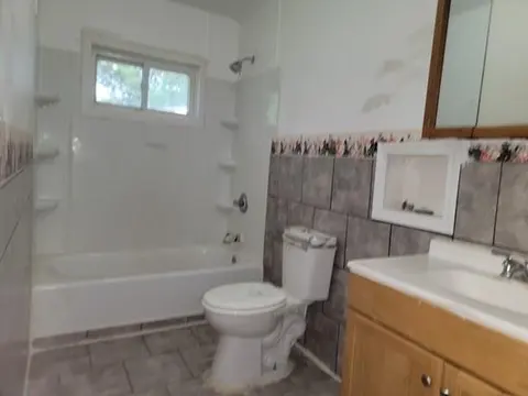 2330 N Mason Street, Saginaw MI 48602 photo 3
