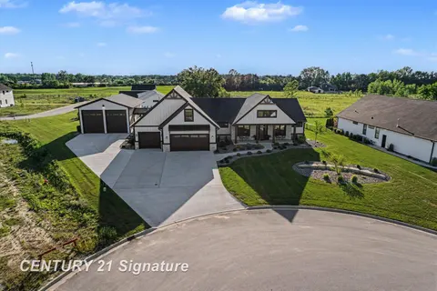 8795 Copper Court, Freeland MI 48623 photo 5
