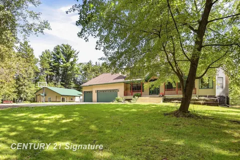 4090 N Fordney Road, Hemlock MI 48626 photo 2