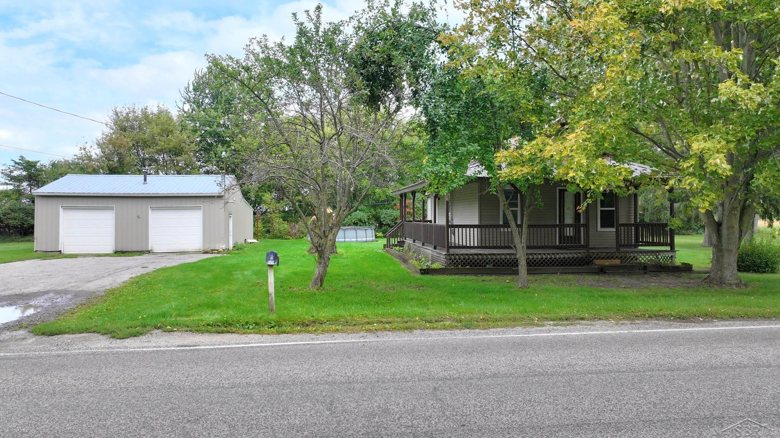 1411 Chesaning Road, Saint Charles MI 48655 photo 1