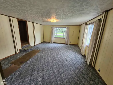 1011 Walnut Street, Owosso MI 48867 photo 5